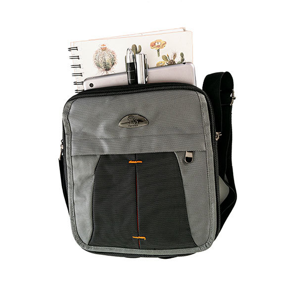K8433 Blk